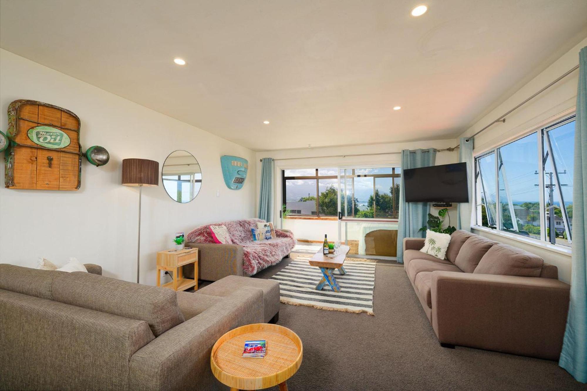 Five Palms Villa Kaikoura Exteriör bild