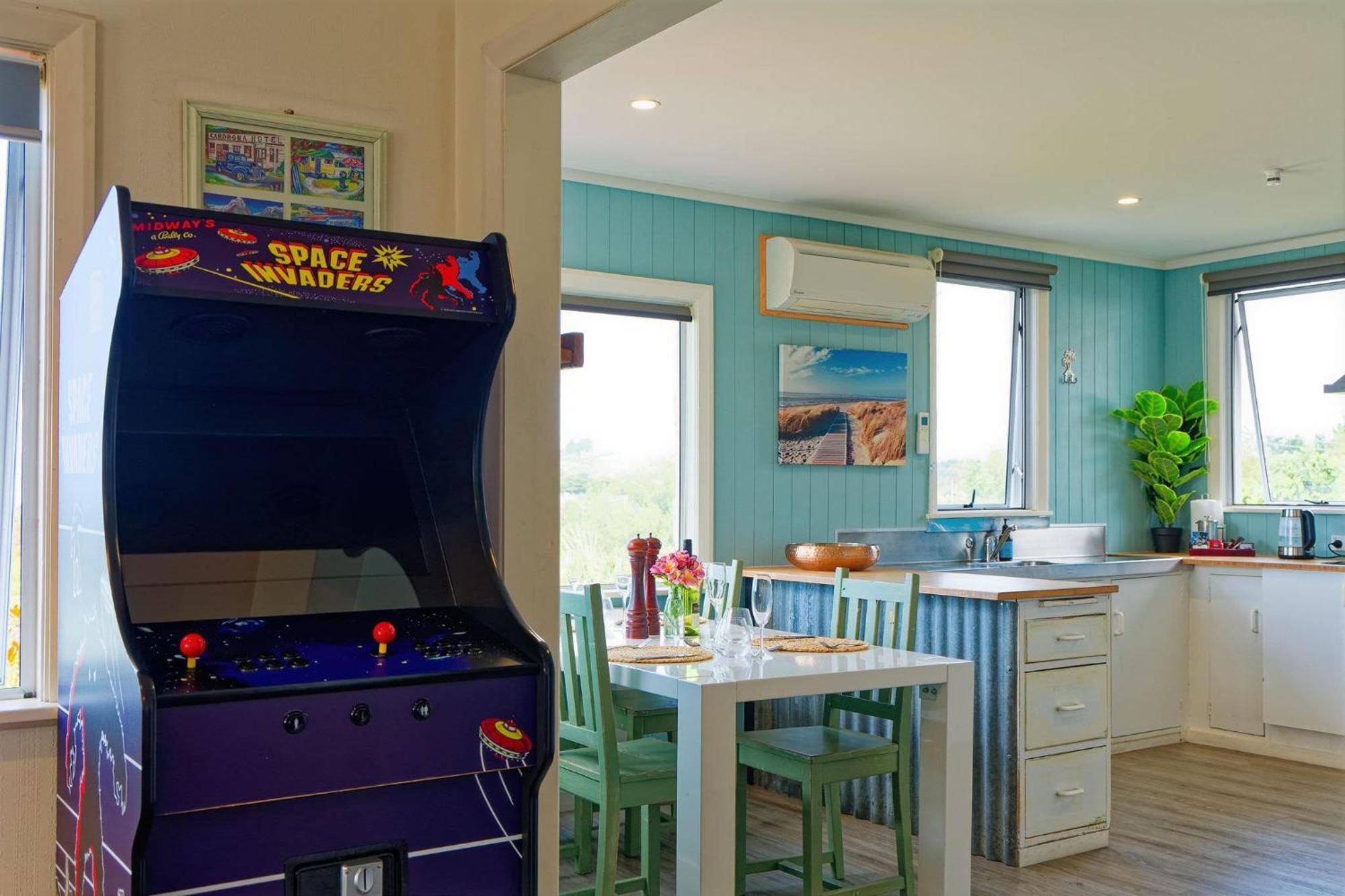 Five Palms Villa Kaikoura Exteriör bild